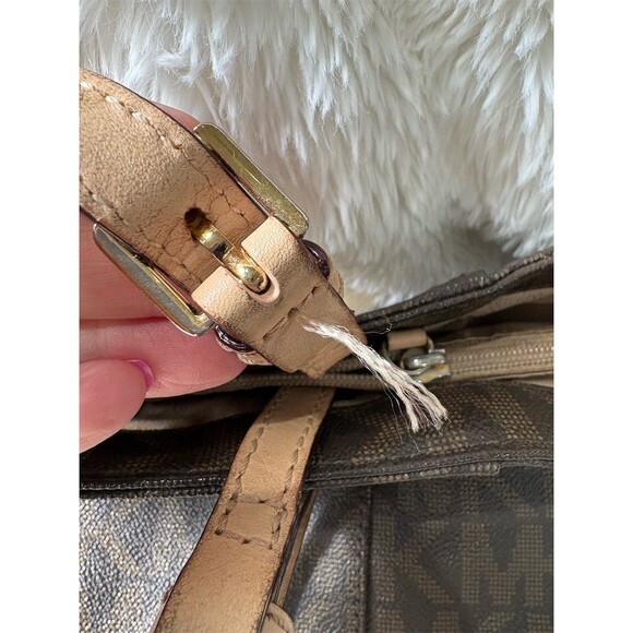 Michael Kors Jet Set Logo Tote Bag Womens Large Brown Top Zip Gold Tone - Picture 5 of 8